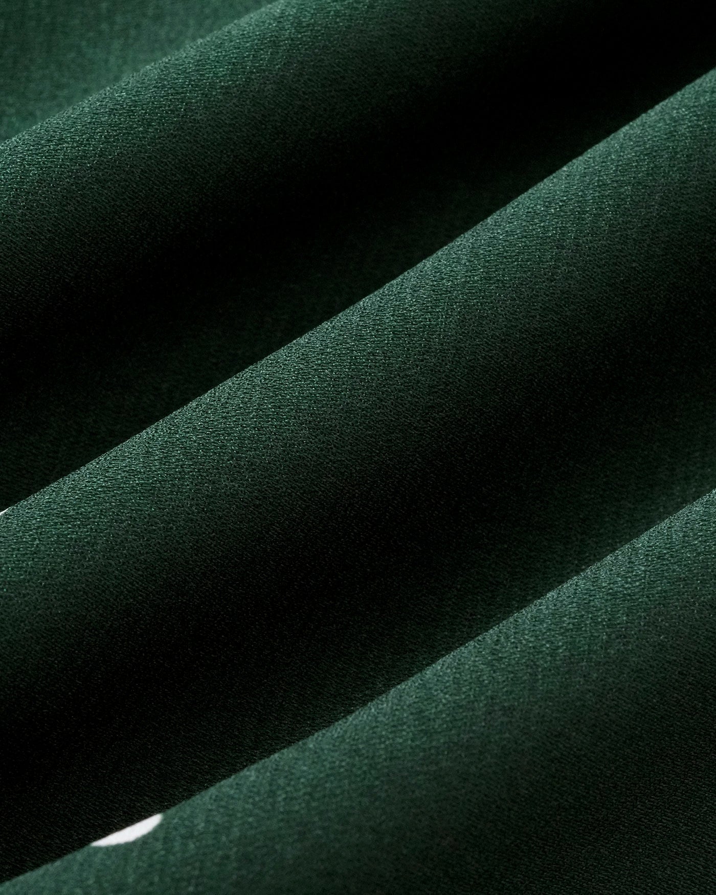 Vestido Mini de Lunares Verde con Escote en V