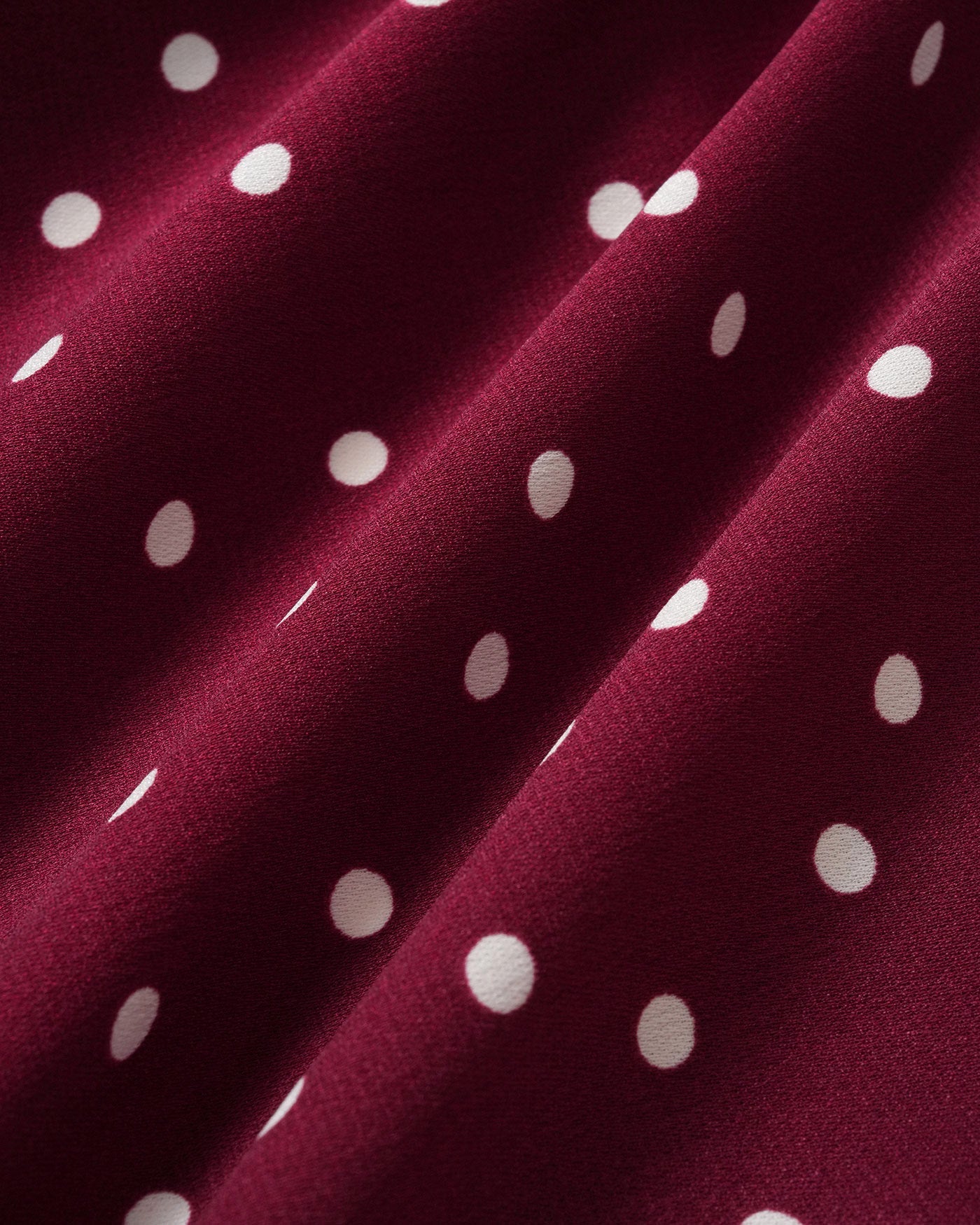 Blusa de Cuello en V con Lunares Rojos Vino