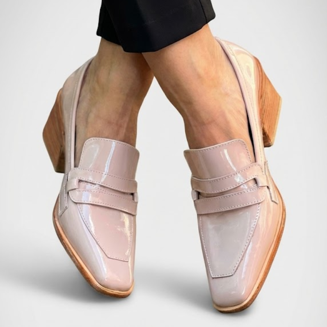 Livia | Mocasines Lustrados