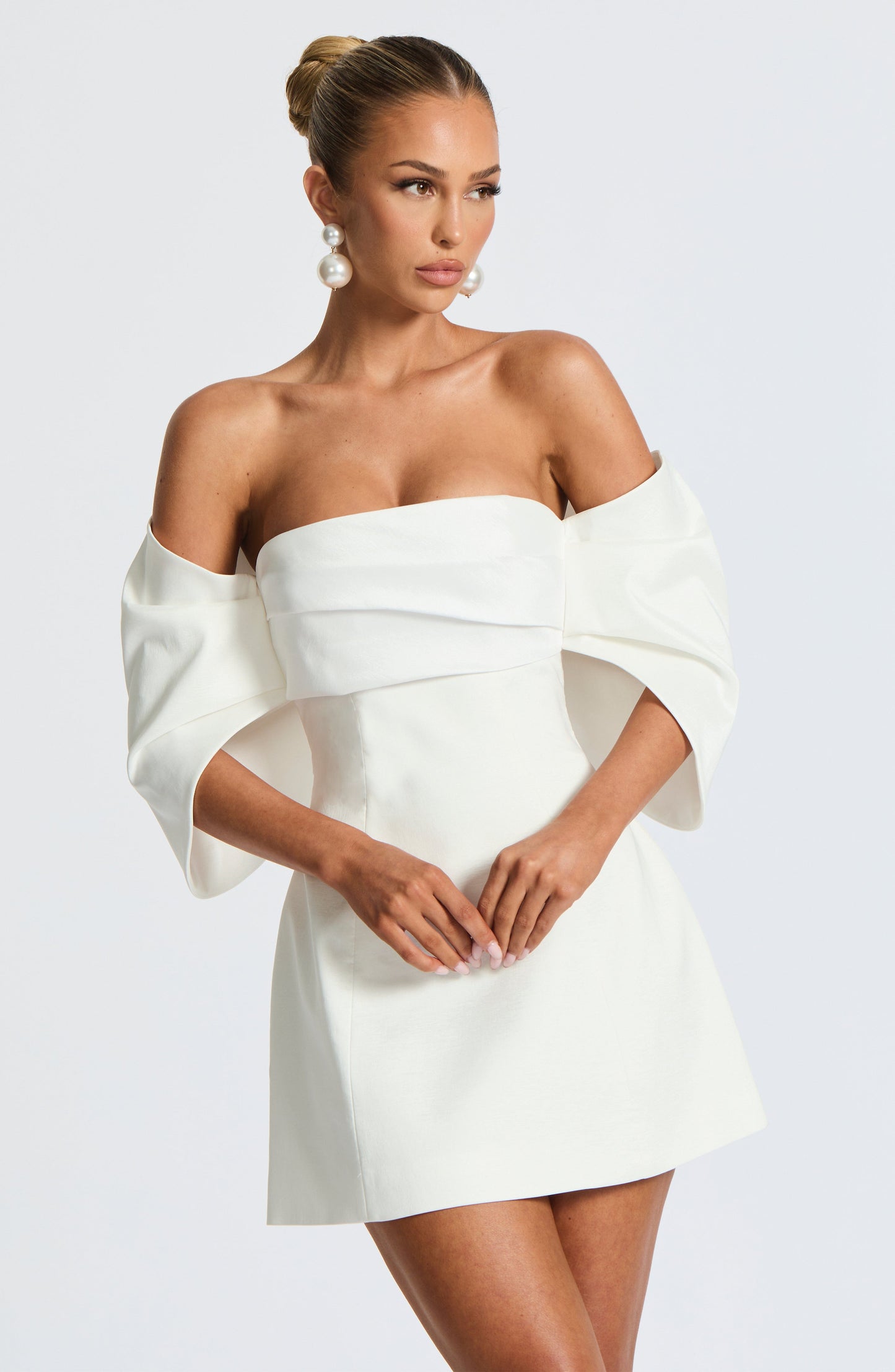 Sukienka Mini Briella - Kremowa