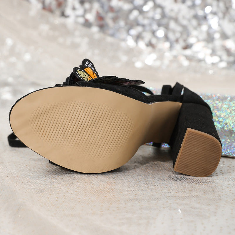 Carolina | Stylowe sandały ortopedyczne na wysokim obcasie z motylem
