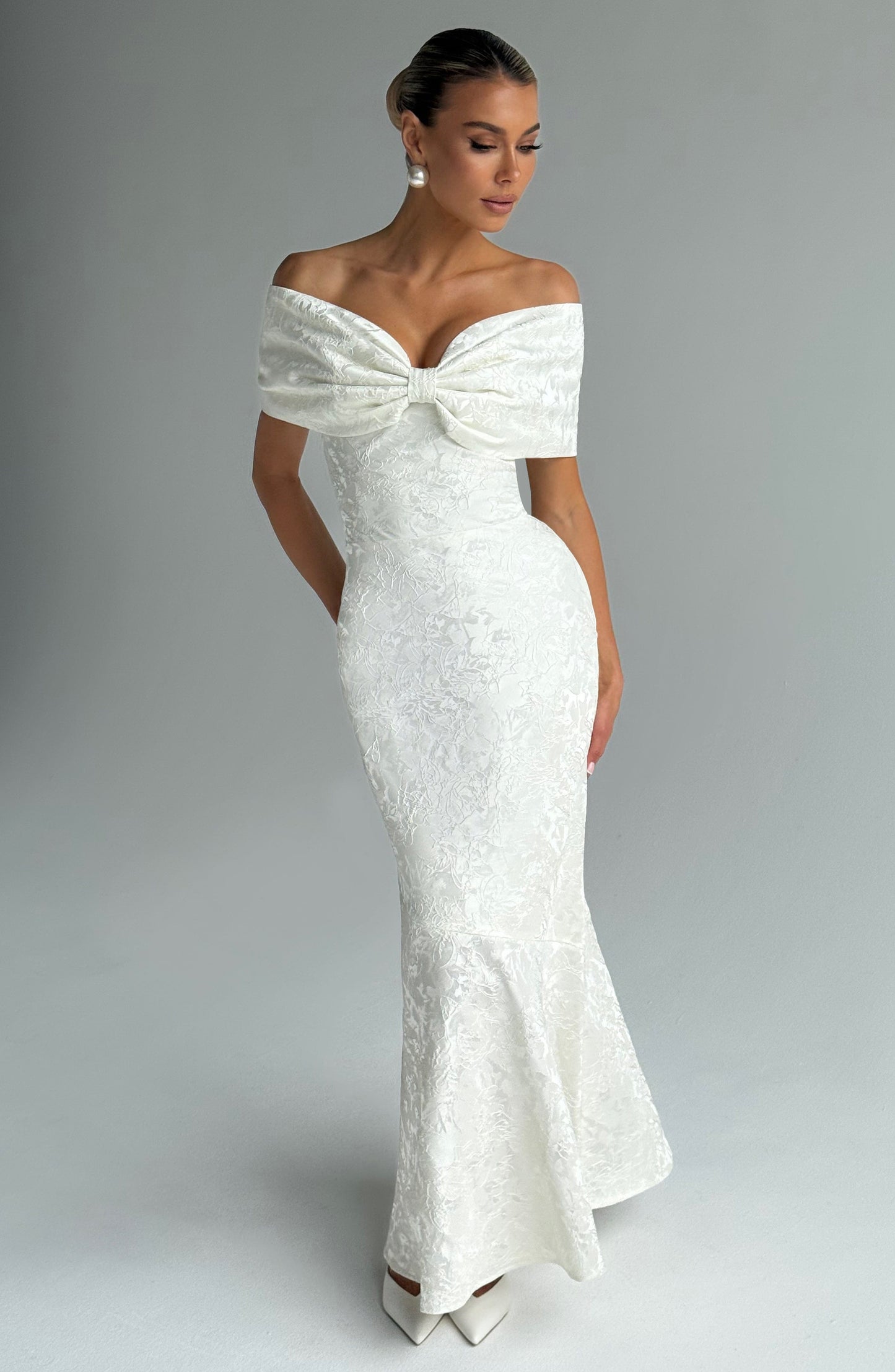 Długa Sukienka Emberly - Kremowa