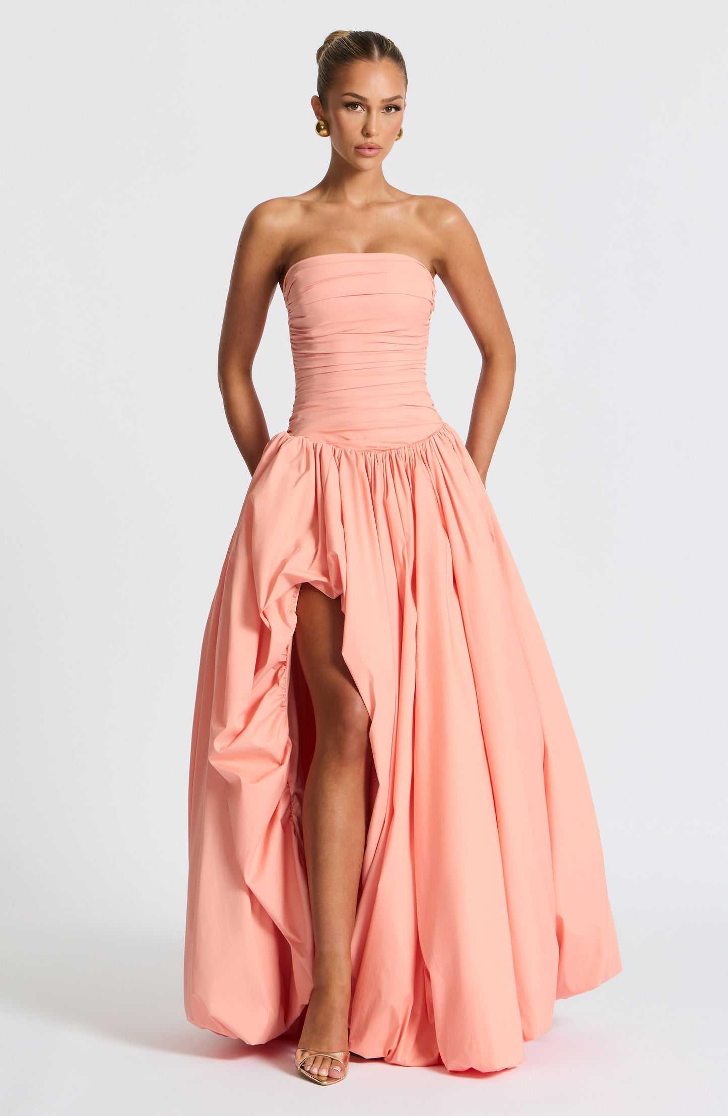 Długie sukienka Maxi Jillian - Brzoskwinia