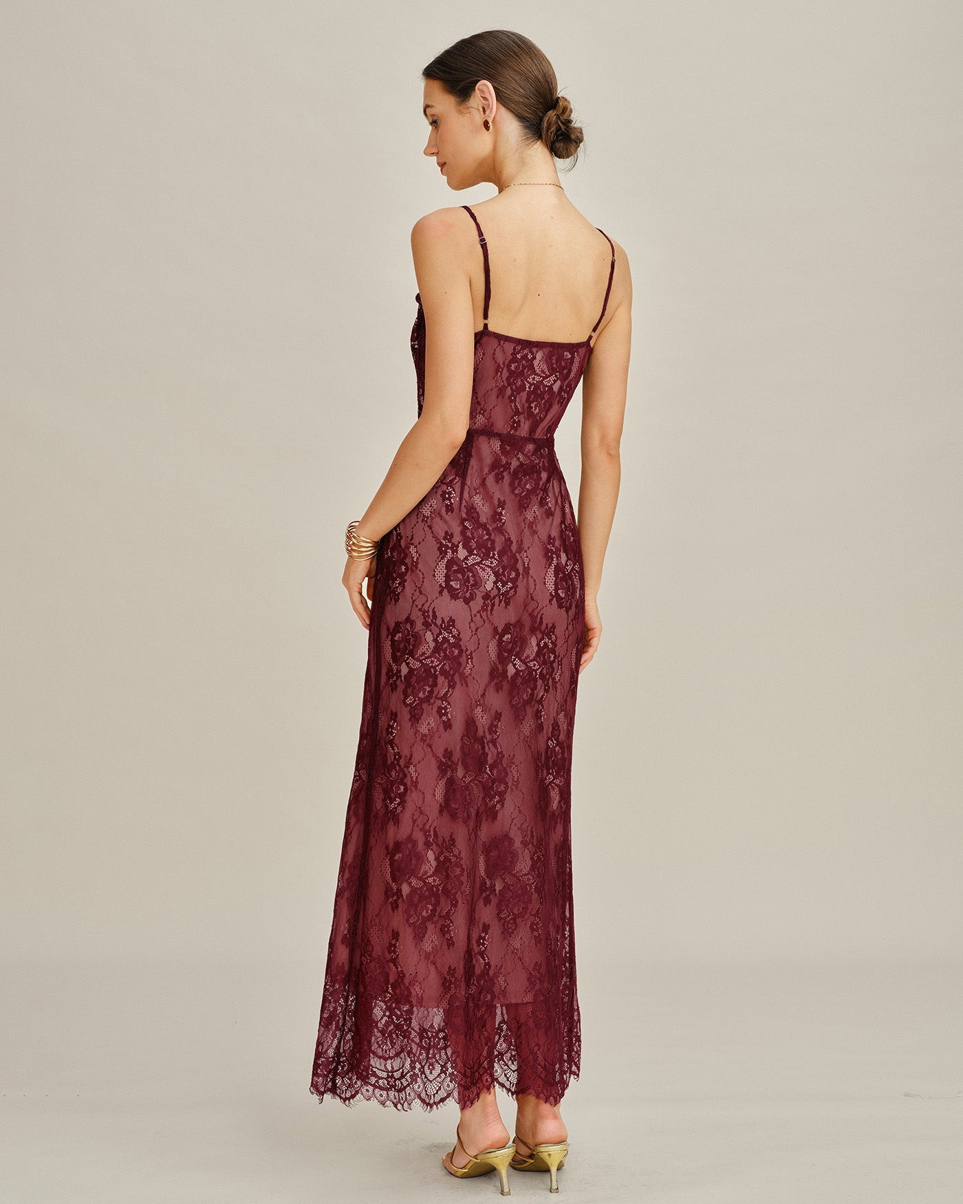 Vestido Maxi de Encaje en Color Rojo Vino