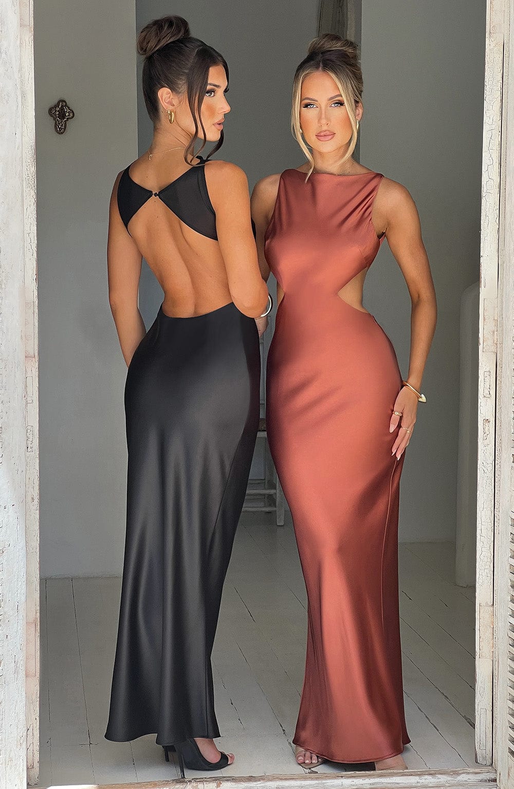 Długi sukienka Yves - Czarny