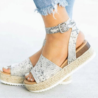 Jimena | Damskie sandały na platformie z regulowanym paskiem wokół kostki