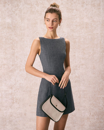 El Vestido Mini Sin Mangas de Cuello Barco Gris
