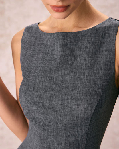 El Vestido Mini Sin Mangas de Cuello Barco Gris