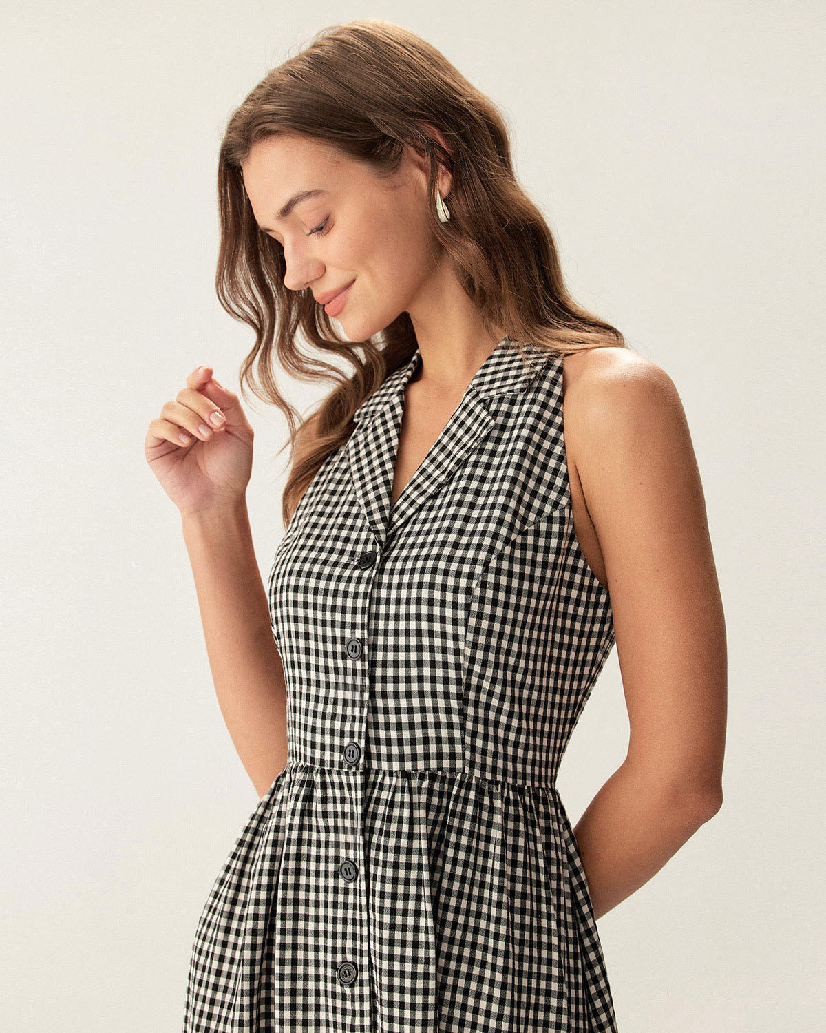 Vestido Midi Sin Mangas de Cuadro Negro
