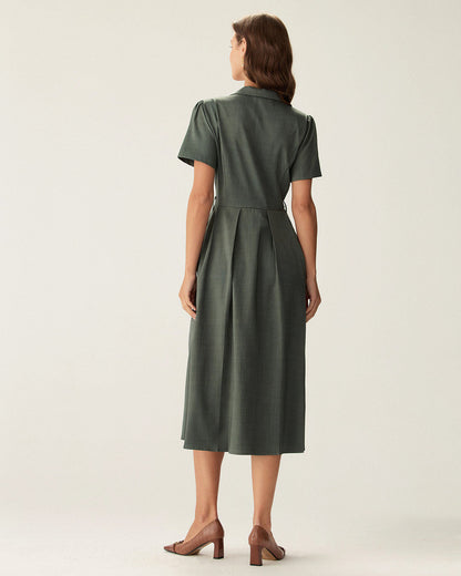 Vestido Midi Botonado Plisado Verde con Escote en V