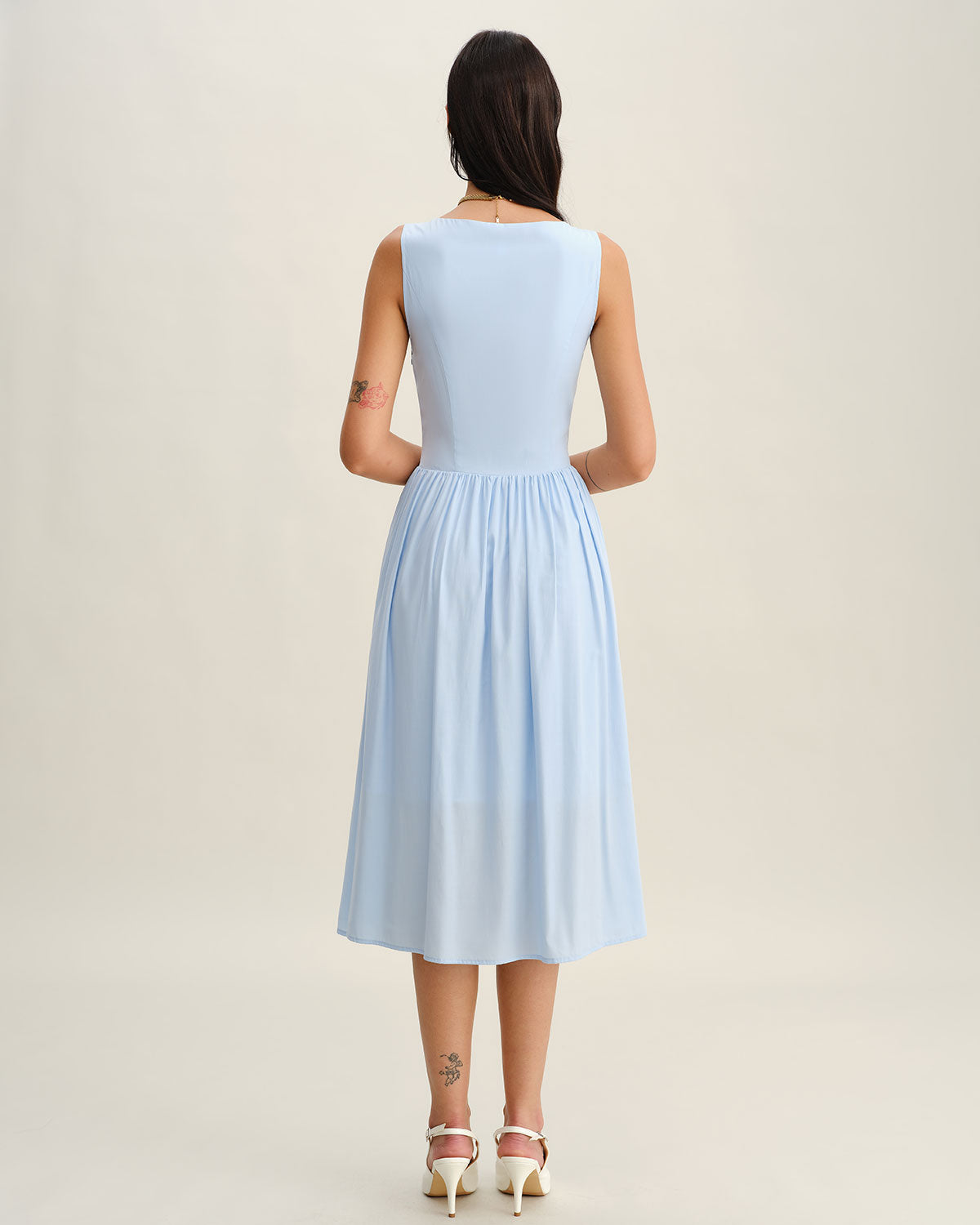 Vestido Midi Sin Mangas Botonero Azul con Escote en V