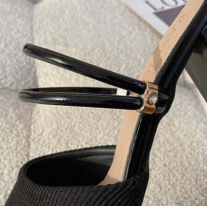 Zapatos altos con cinturones