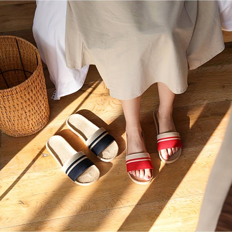 Pooneh | Lekkie sandały