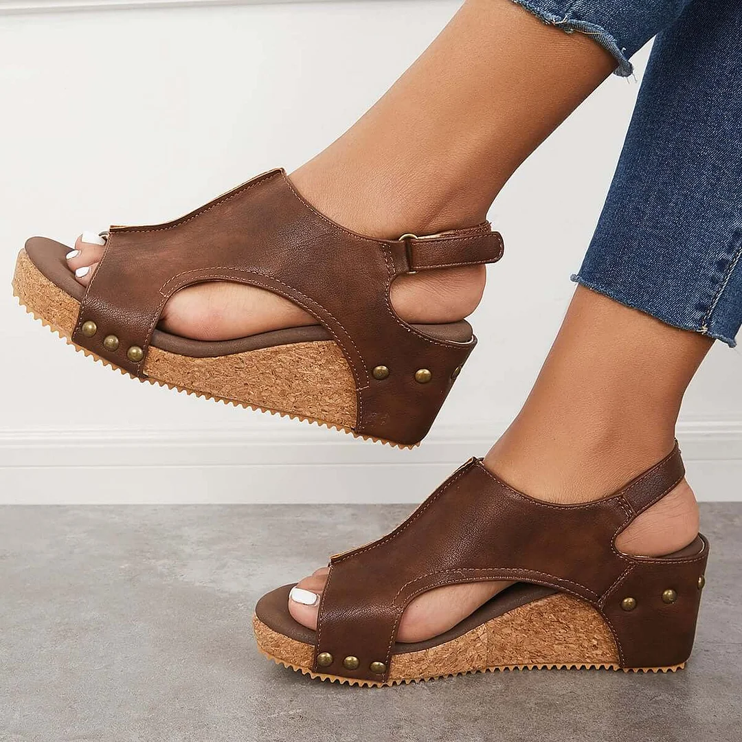 Gabriela - Wkładane sandały na koturnie i platformie z korka z paskiem z tyłu i klamrą na kostce