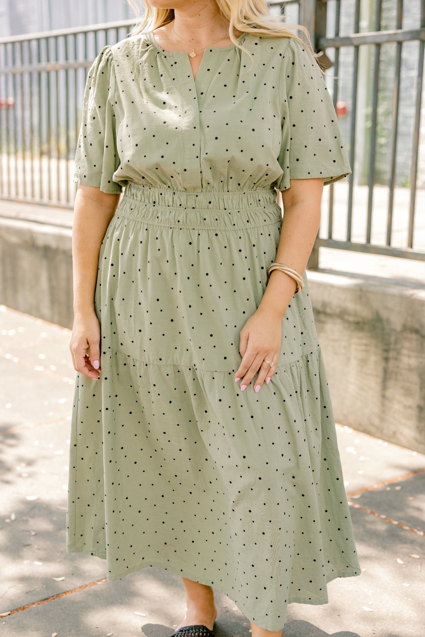 Vestido Anyone Can See, Oliva