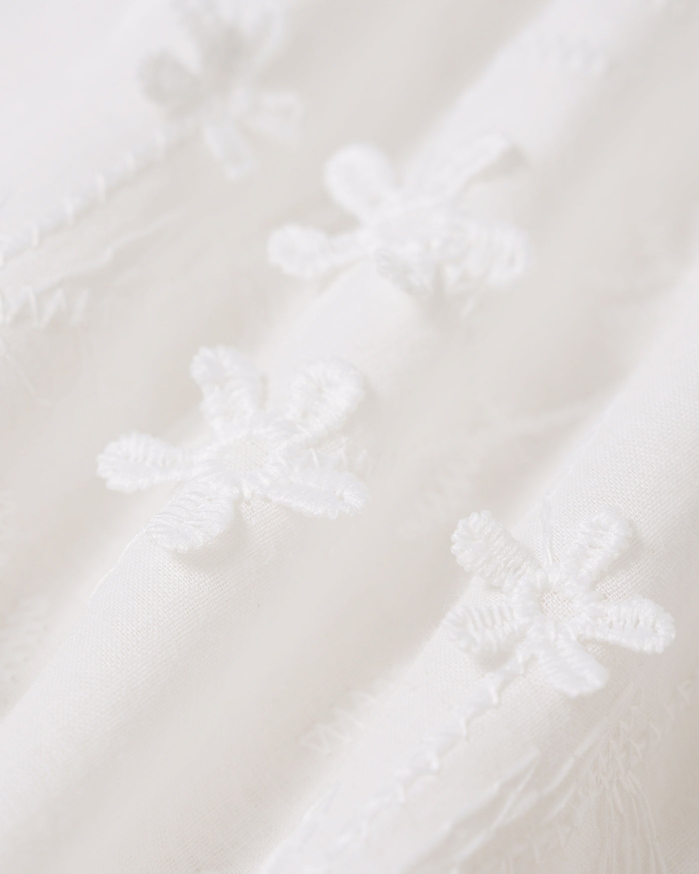 Vestido Midi Floral de Cuello Redondo Blanco