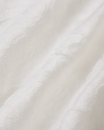 Vestido Midi Blanco con Escote Cuadrado y Cruce