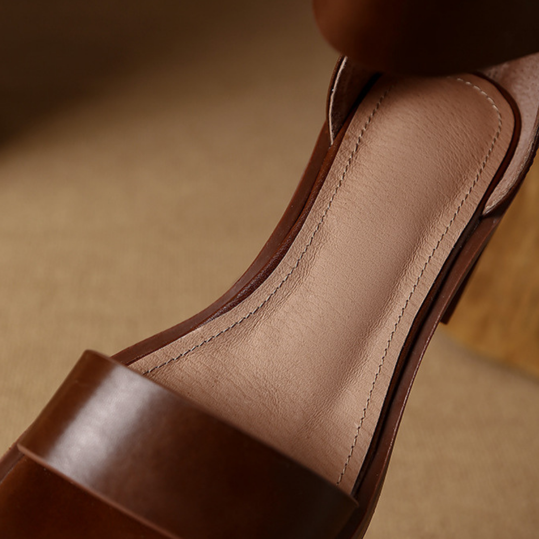 Graciela | Sandały z podwójnym paskiem