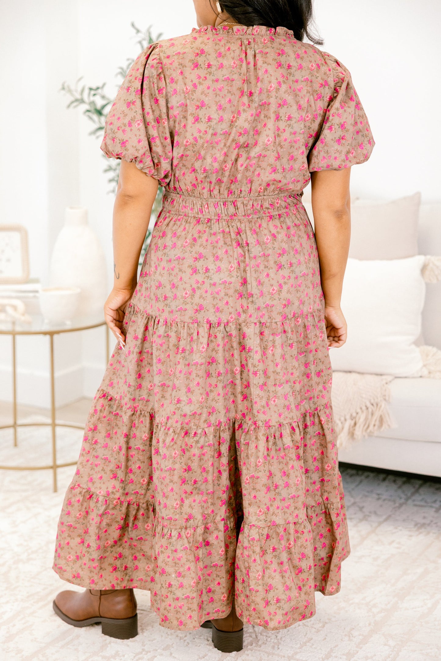 Todo lo que Amo Vestido, Mocha Claro