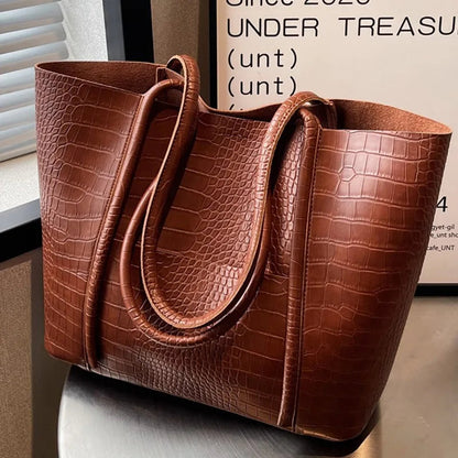 Victoire | Bolsa Tote Efecto Cocodrilo Elegancia Estructurada