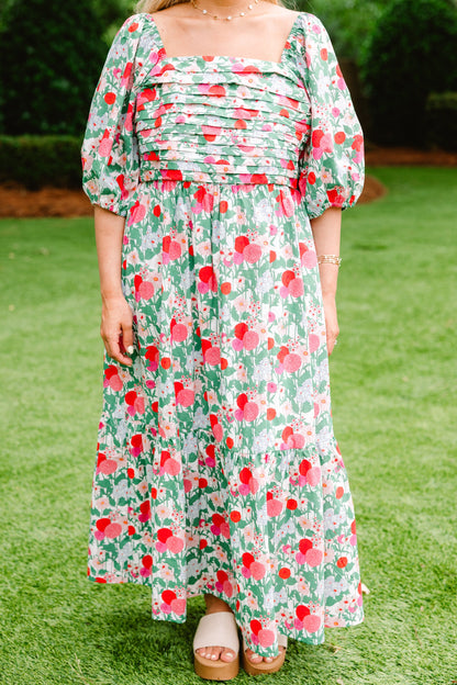 En El Vestido Midi En La Sombra Silenciosa, Fucsia
