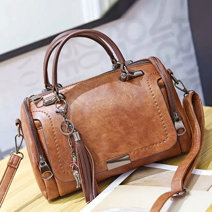 Clara | Bolso de Bowling Elegancia Vintage