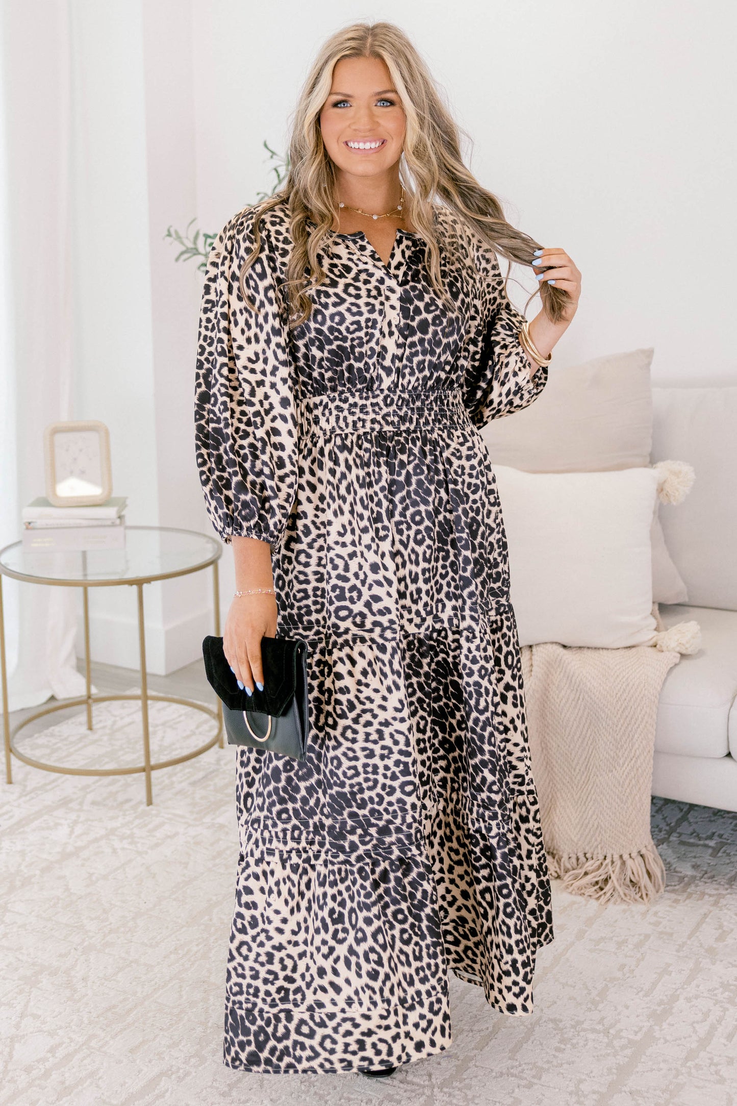 El Vestido de Elección Clara, Leopardo