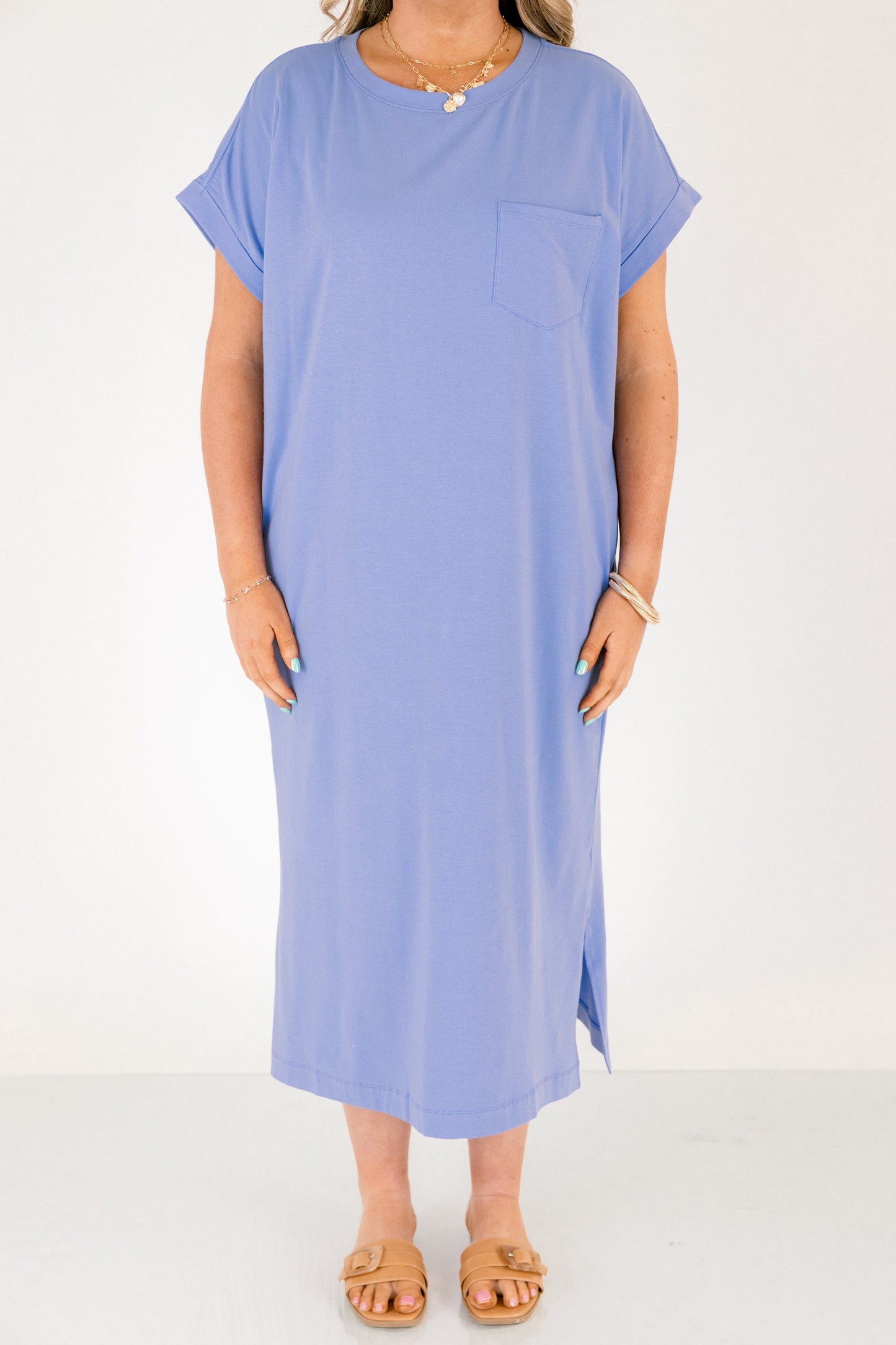 El Vestido Hecho y Derecho, Azul Aciano