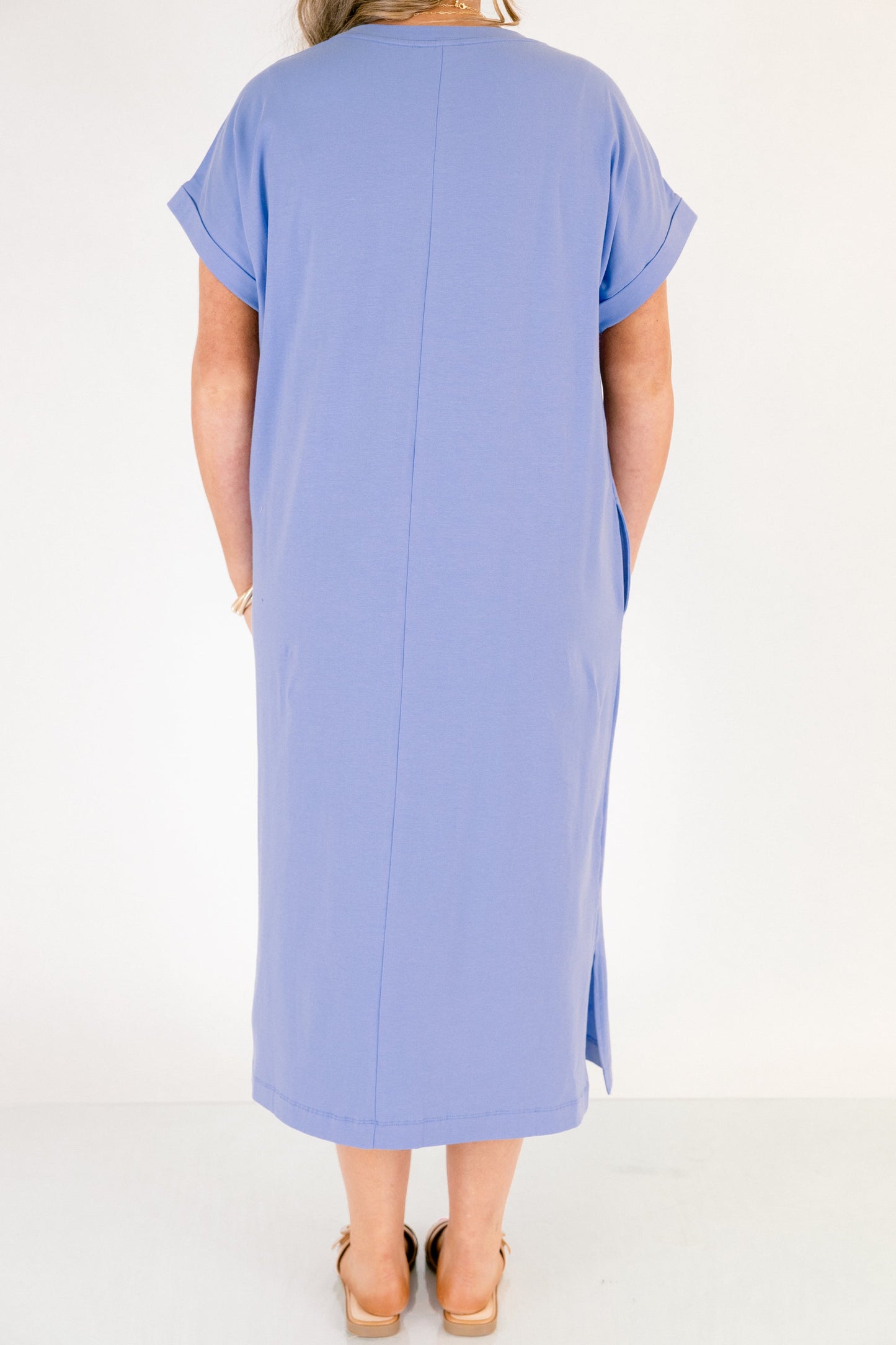 El Vestido Hecho y Derecho, Azul Aciano