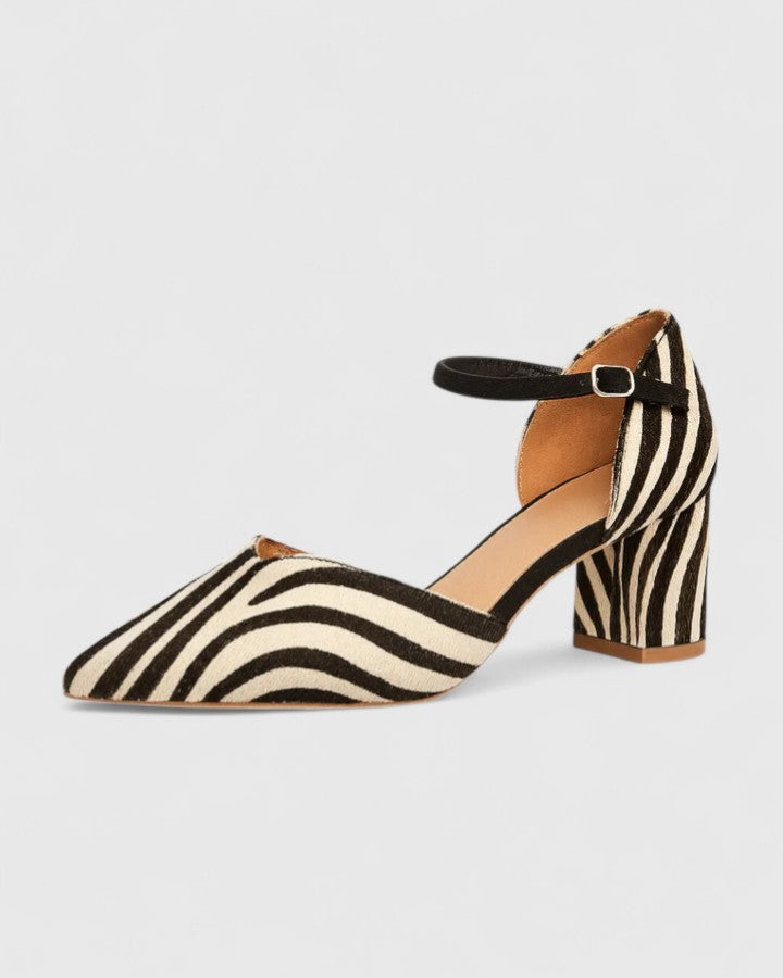 Bravelynn | Tacones de Cebra Chic
