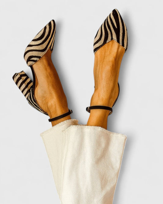 Bravelynn | Tacones de Cebra Chic