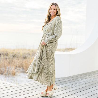 Vestido Midi Soñado de Fin de Semana, Gris