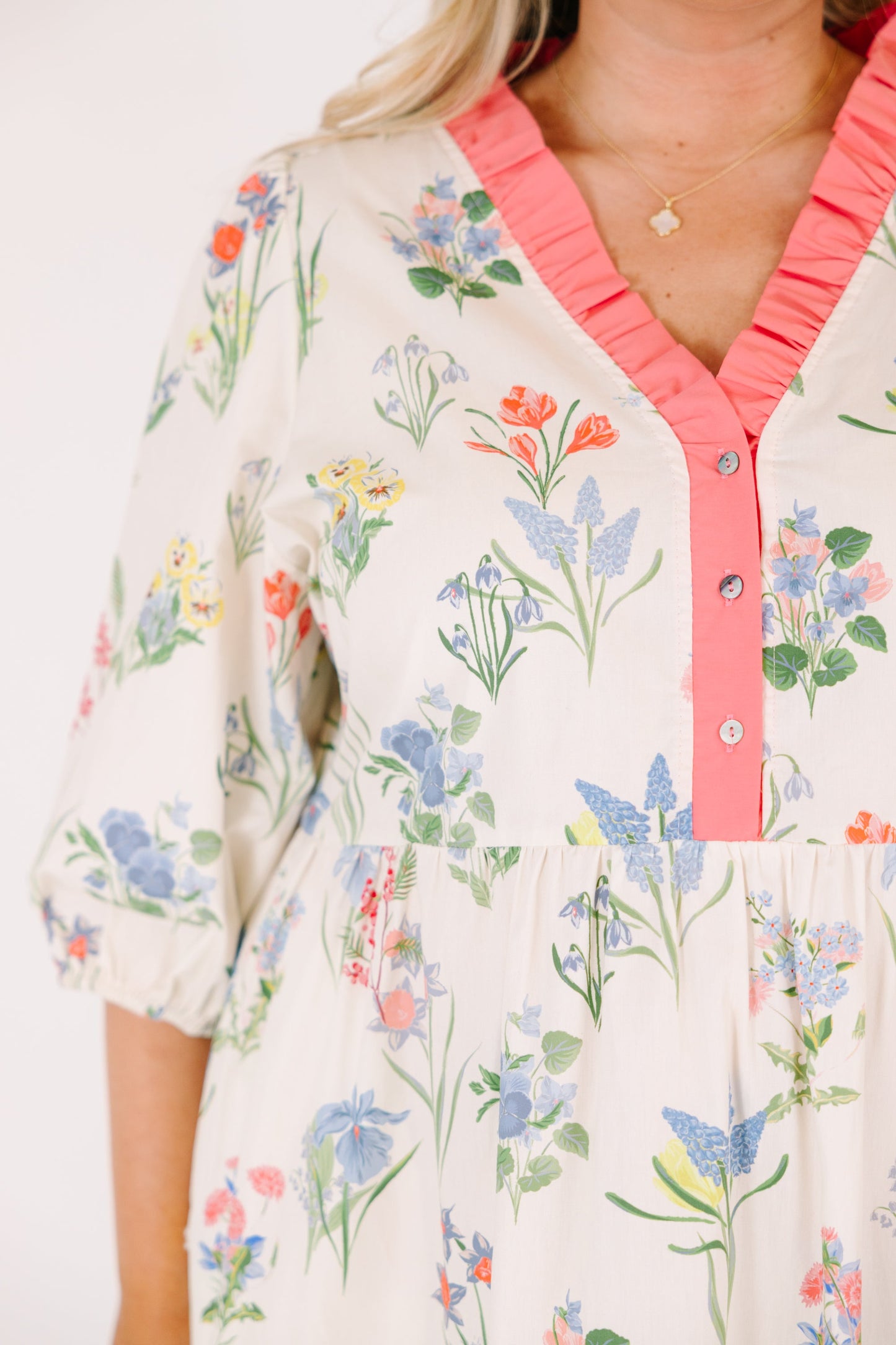 Vestido Bien Definido, Crema