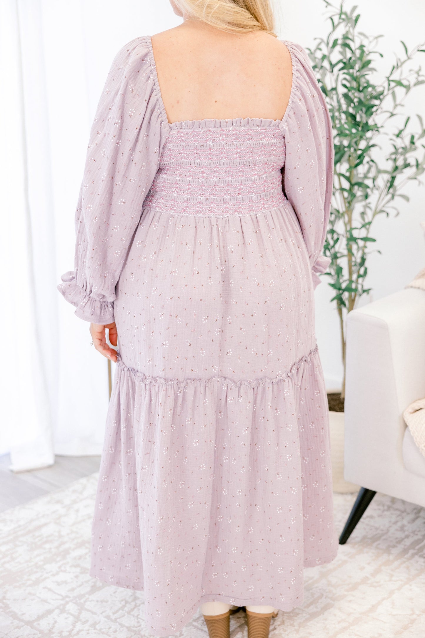 Vestido Maravilloso de Flores Silvestres, Lila