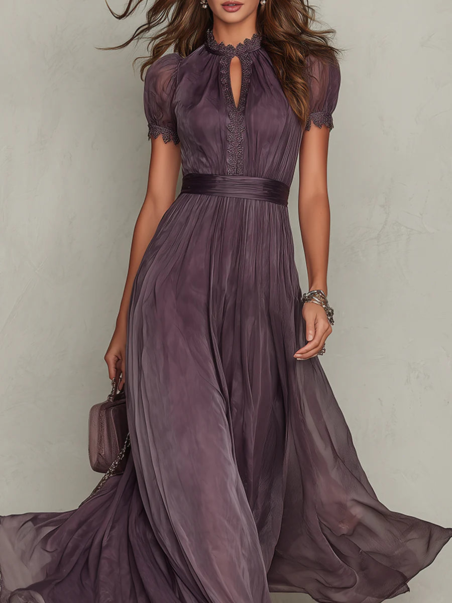 Flavia • Vestido largo violeta con escote de lágrima y borde de encaje de chiffon