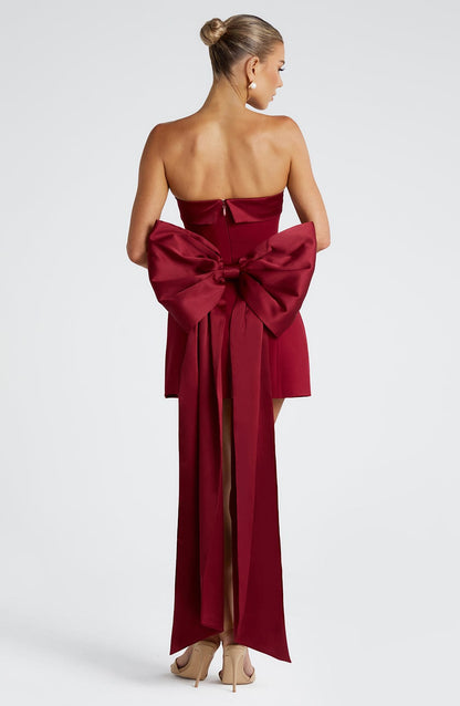 Miniówka Barbara - wino