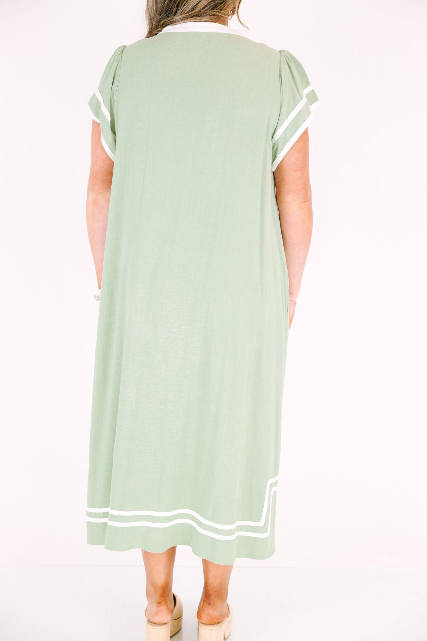 Vestido Lindo con un Toque, Salvia