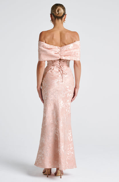 Długi sukienka Emberly - Brzoskwinia delikatna