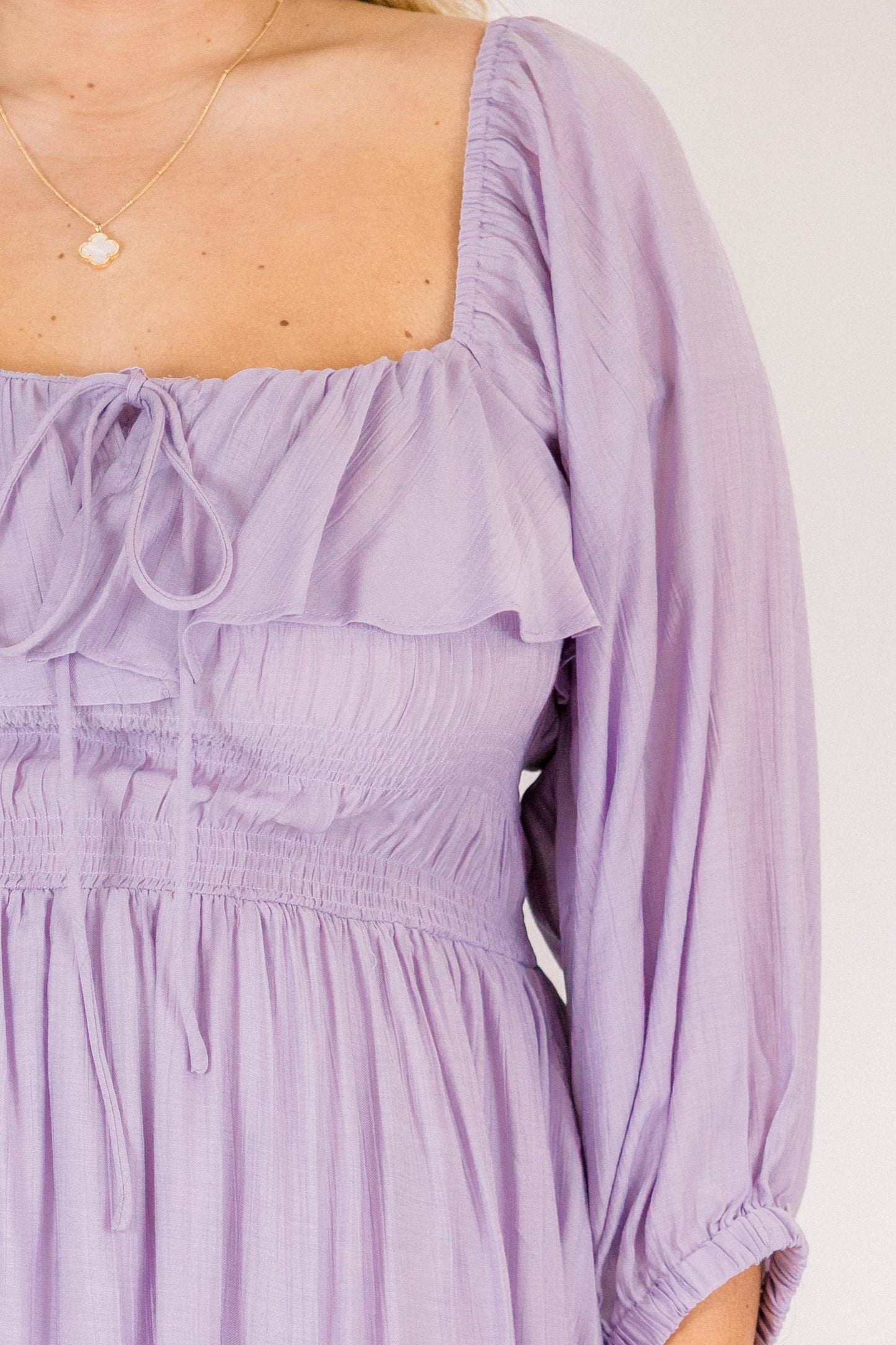 Vestido Lleno de Gracia, Lila