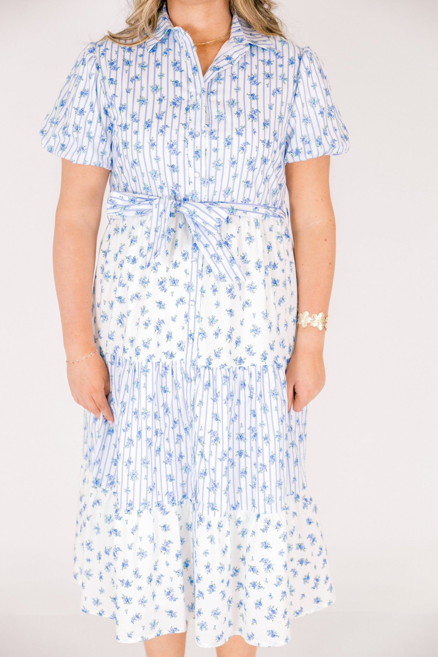 Vestido de Grandes Esperanzas, Mezcla Floral Azul