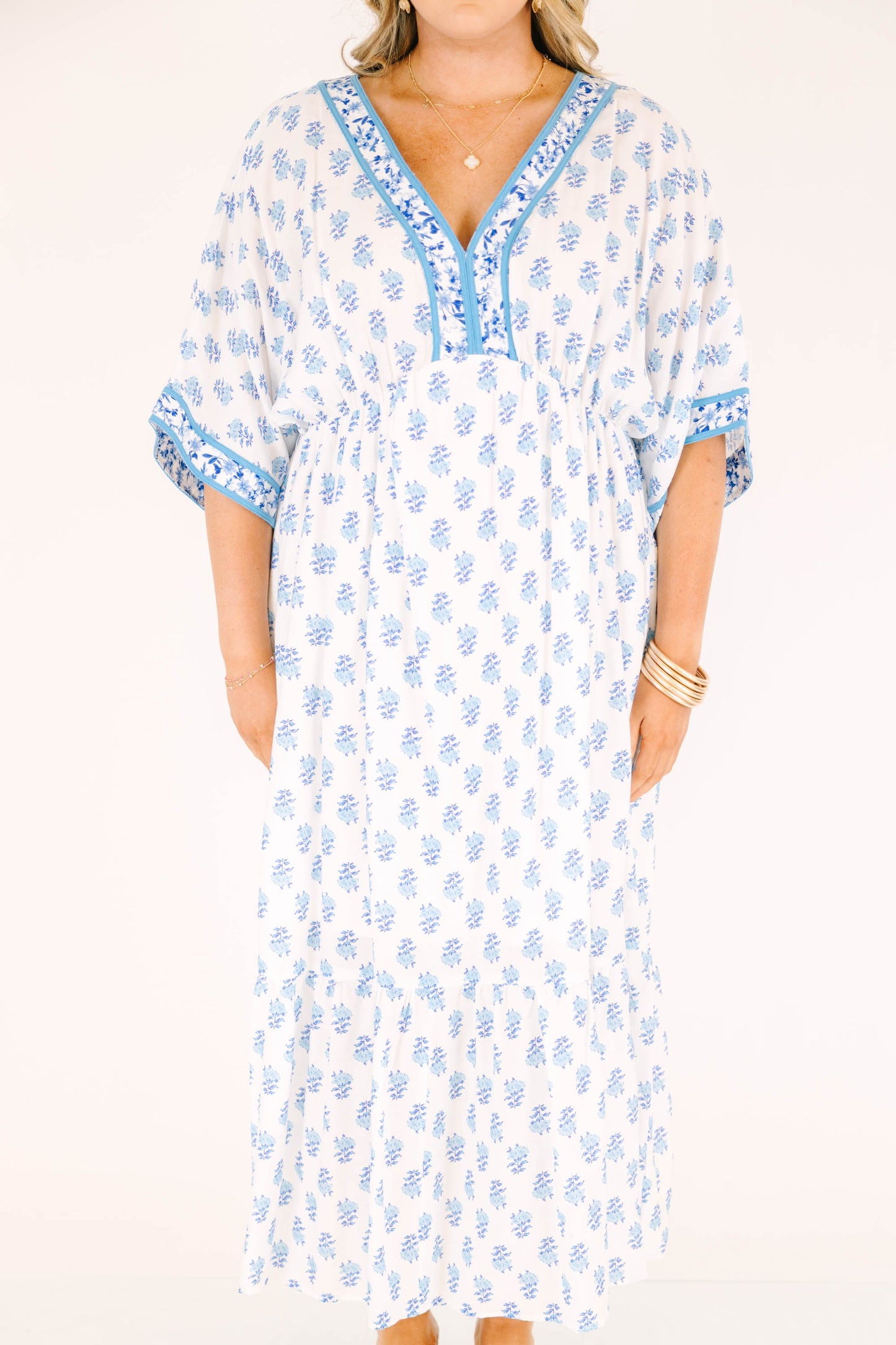 En El Vestido Aire Salado, Azul Cerúleo