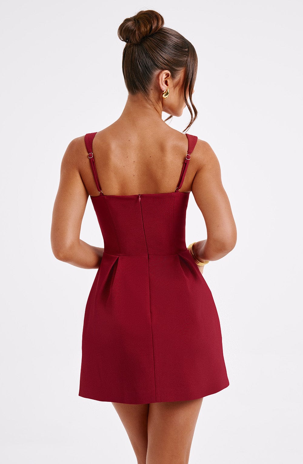 Minisiakietka Janiyah - Wino