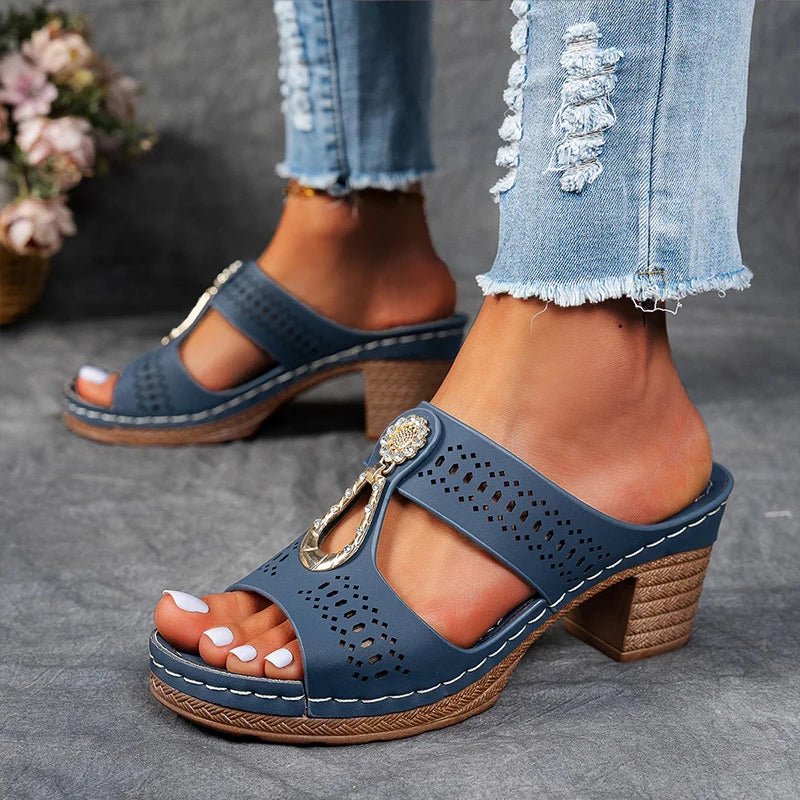 Roxane | Mules de Tacón Bloque Abertas con Joyas