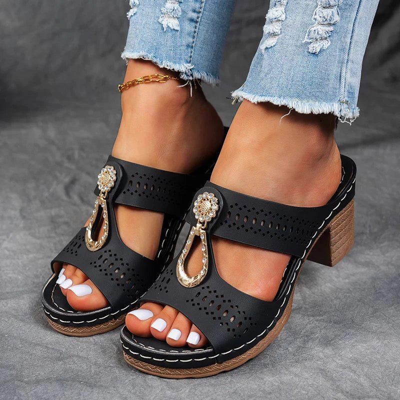 Roxane | Mules de Tacón Bloque Abertas con Joyas