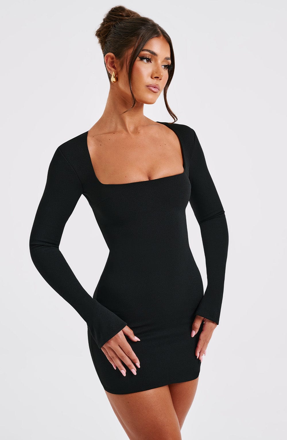 Mini sukienka Priya - Czarna