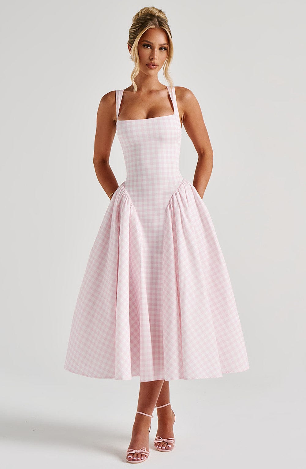 Sukienka midi Sherrie - Gingham w kolorze brzoskwiniowym