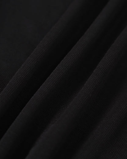 El Vestido Largo Ajustado de Tirantes con Escote Corazón Negro