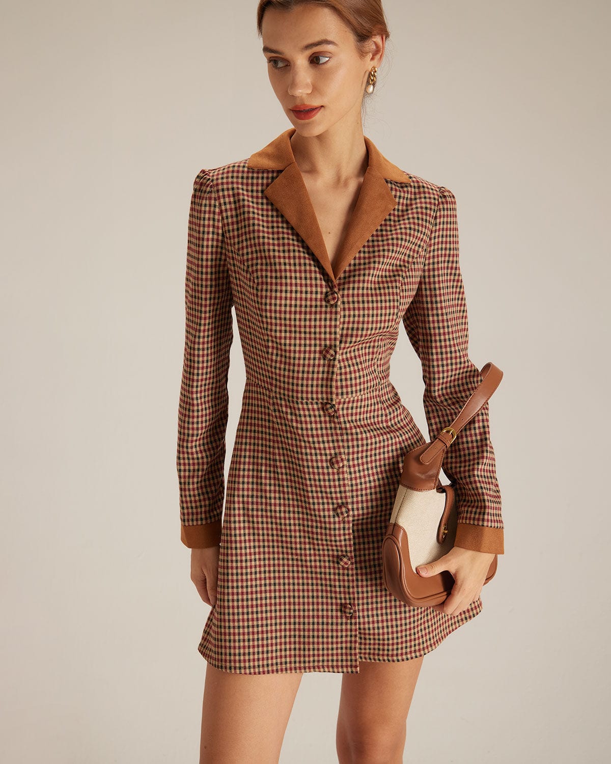 El Vestido Mini de Suede a Cuadros Marrón