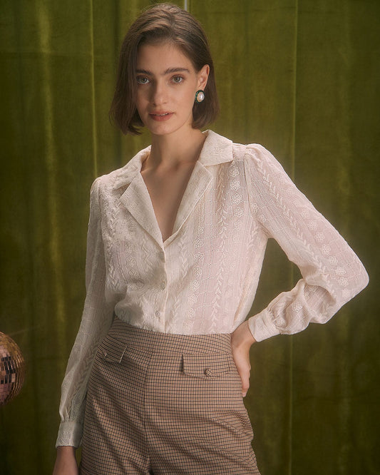 La Blusa de Bordado Floral con Solapa en Albaricoque