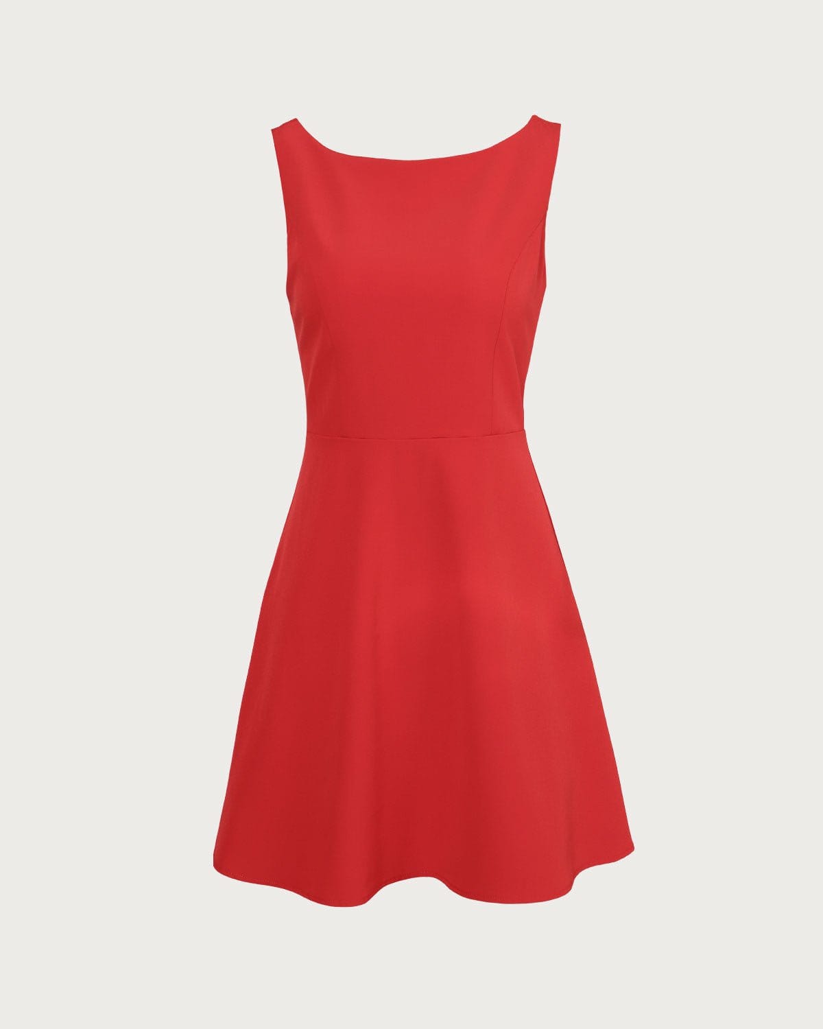 El Vestido Mini de Cuello Barco y Cintura Alta